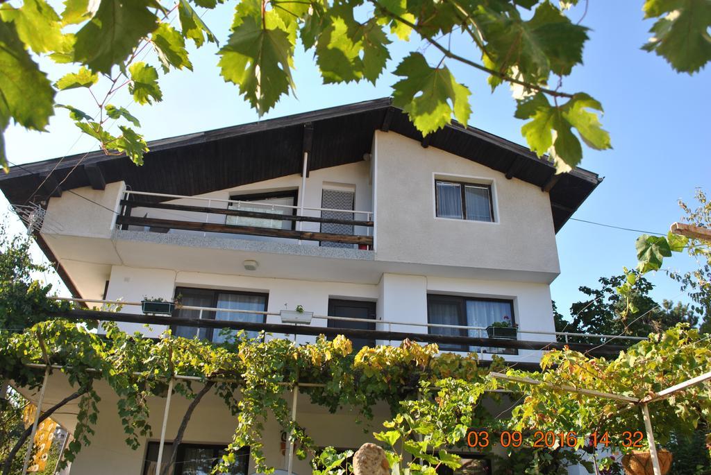 Guest House Palma Zlatni pjasătsi Eksteriør bilde